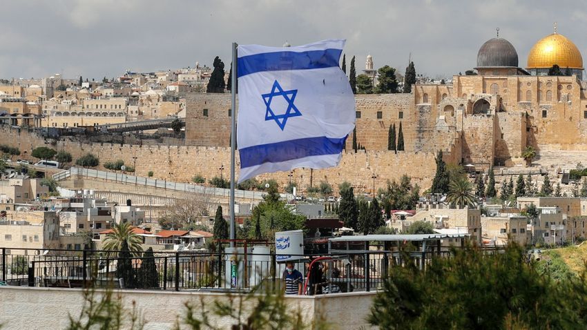 Izraeli shpall gjendje lufte